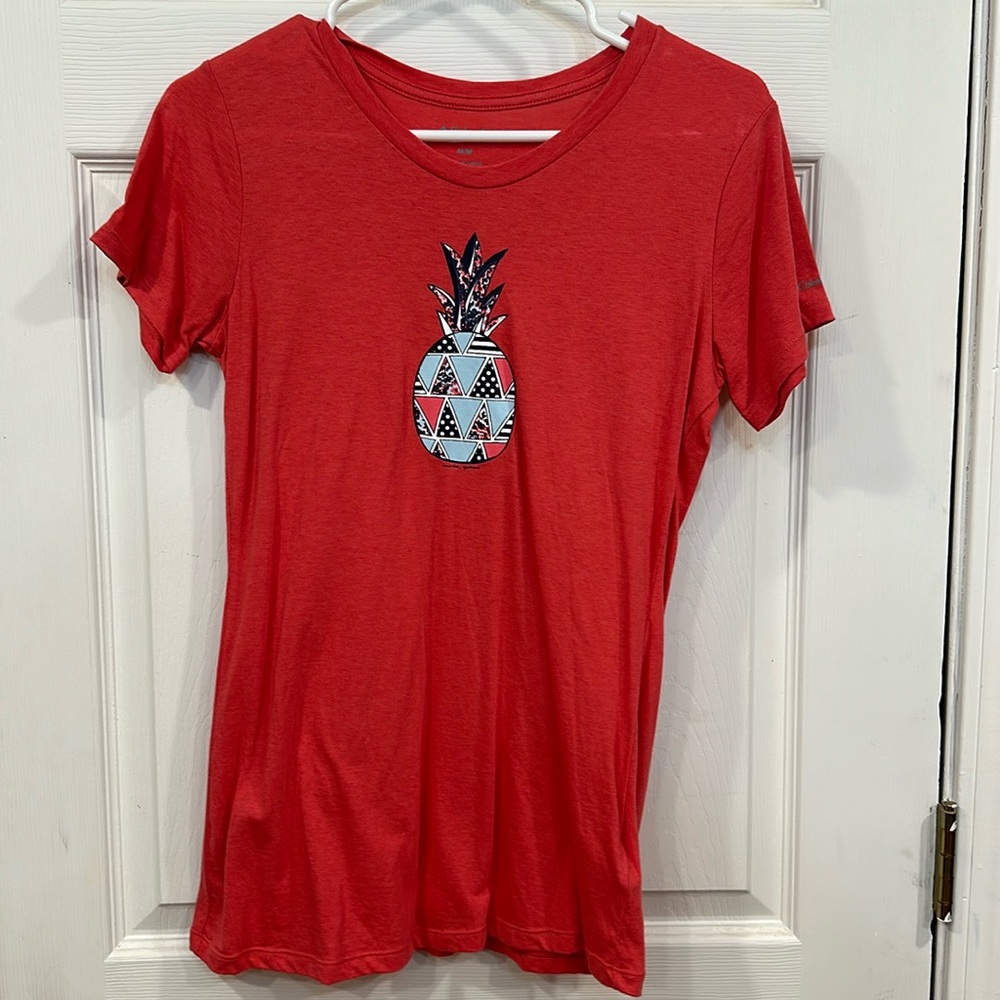 Columbia Tshirt